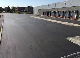 Why Choose Us For All Your Driveway Paving Needs in Oak Leaf, TX?